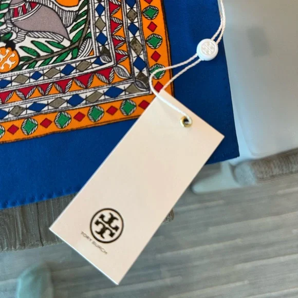 Tory Burch - Something Wild Silk Neckerchief courtesy of Green New With Tags - Picture 5 of 12